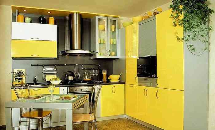 Кухня в лимонном цвете